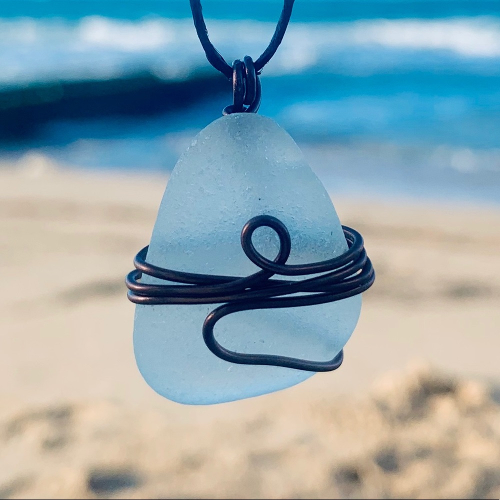 Submerged Seaglass Necklace - Picture 7 of 8